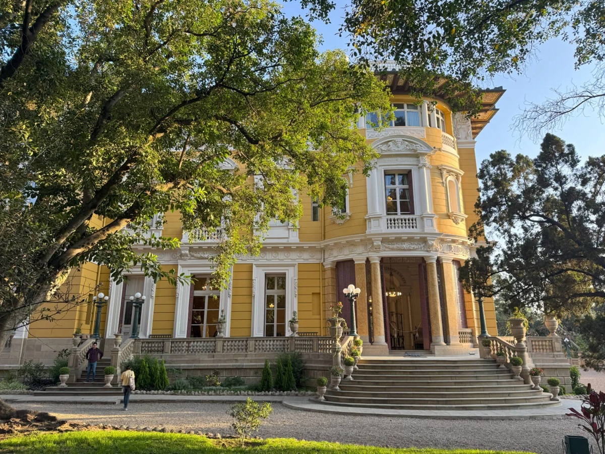 Portales Palace