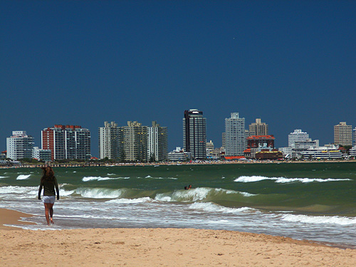 Playa Mansa & Playa Brava
