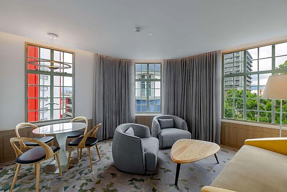 Presidential Suite - Image 2