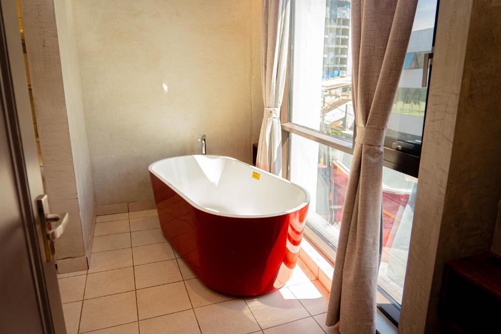 Presidential Suite - Image 4