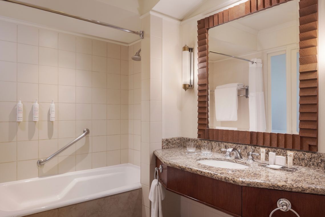 Business Suite - Image 4