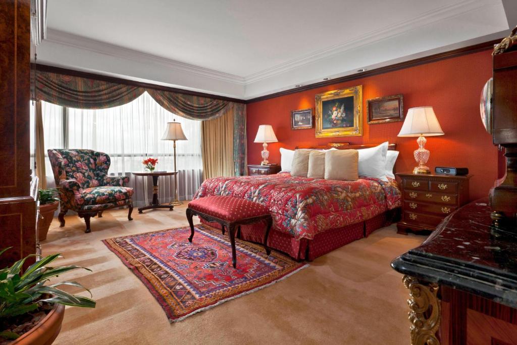 Governor Suite - Image 1