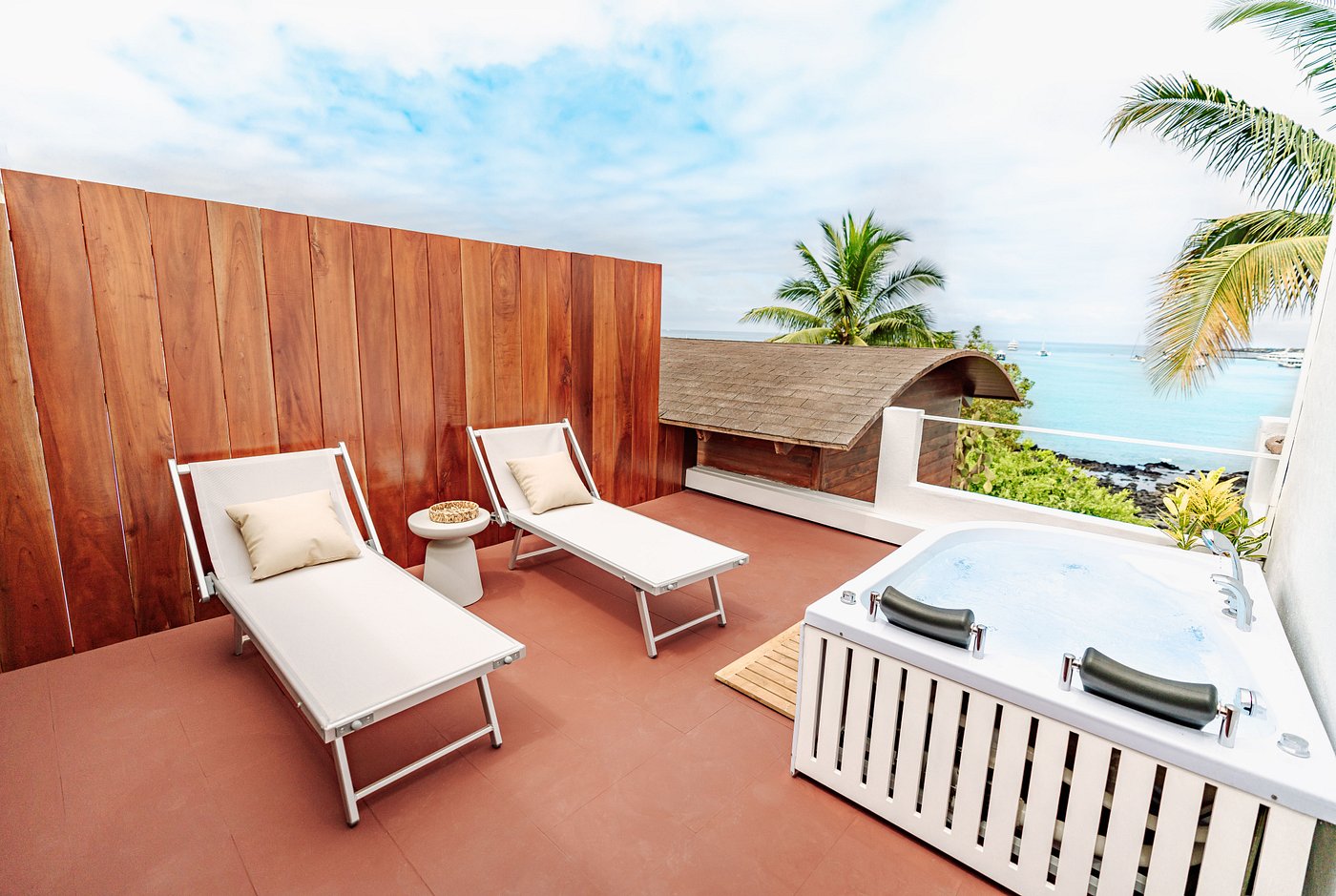 Ocean View Room - Image 3