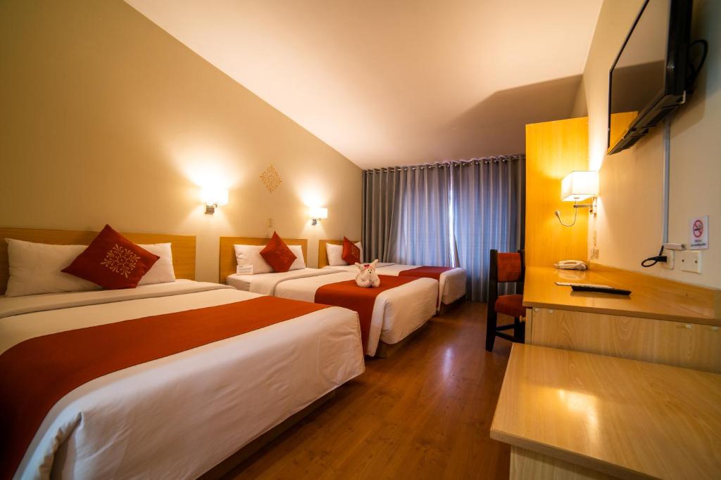Triple Room - Image 2