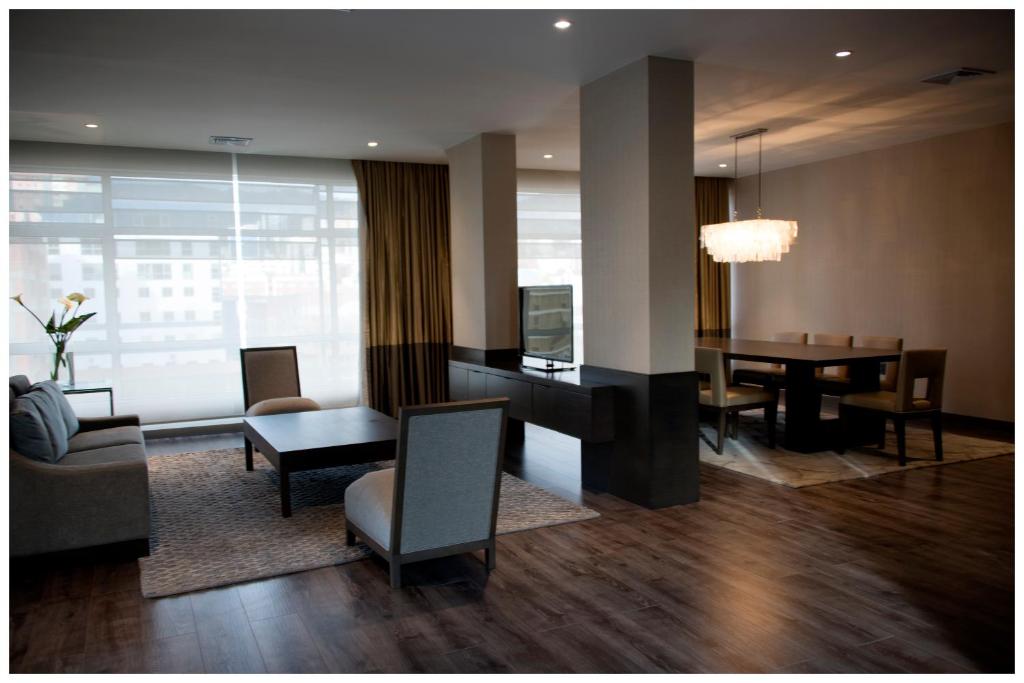 Presidential Suite - Image 3