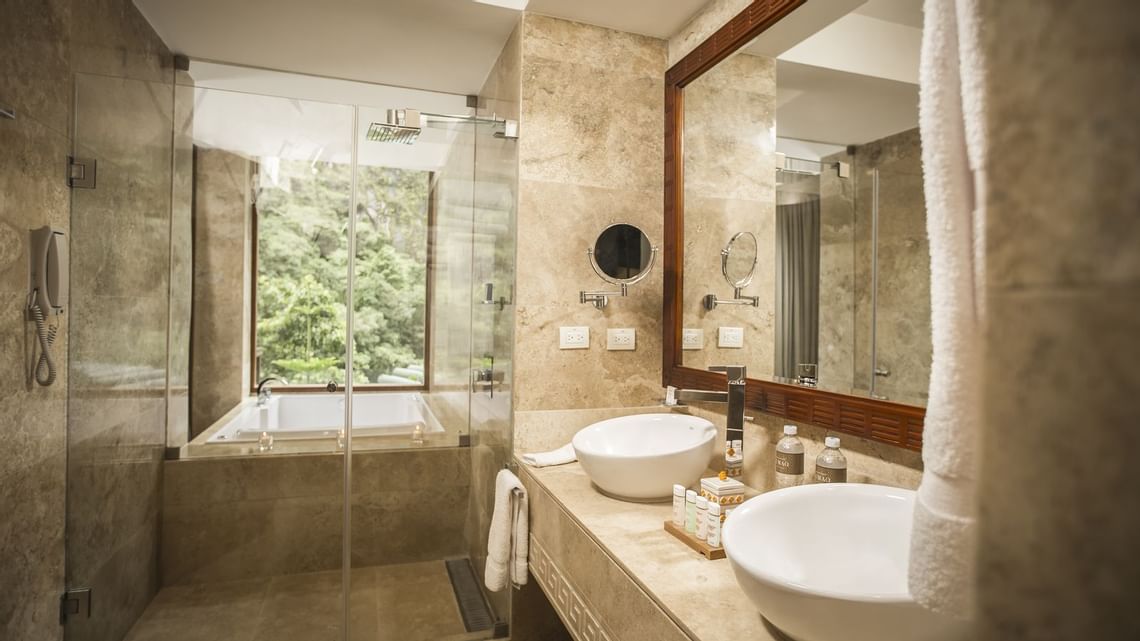 Junior Suite with river view - Image 1