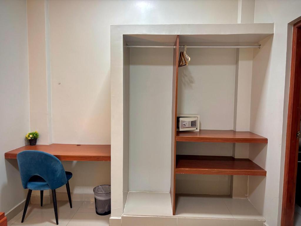 Deluxe Double Room - Image 4