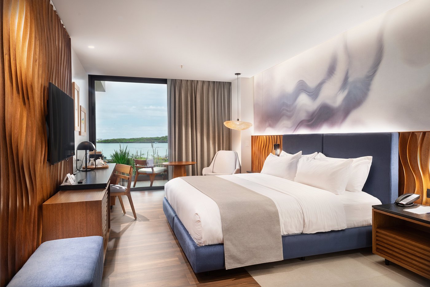 One Bedroom Suite - Image 2
