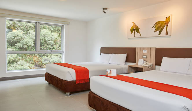 Superior Twin Room with river view - Image 1
