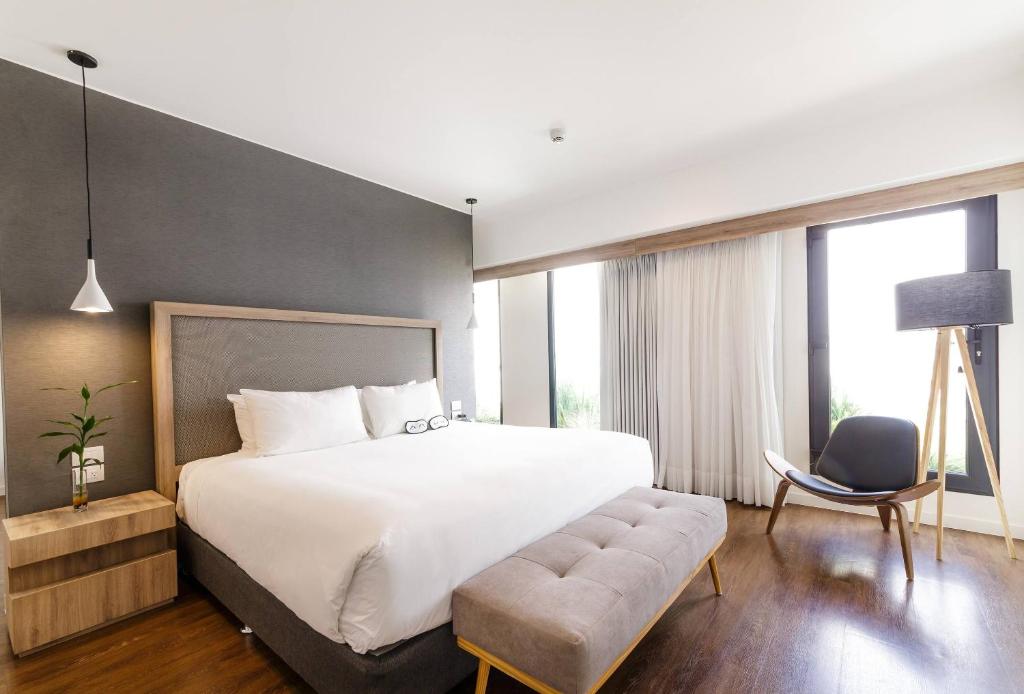ACCESSIBLE ROOM - Image 2
