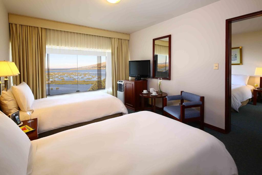 Superior Twin Room - Image 1