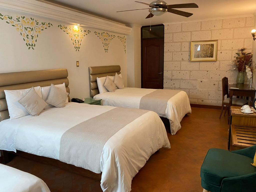 Deluxe Double Room (2 Beds) - Image 3