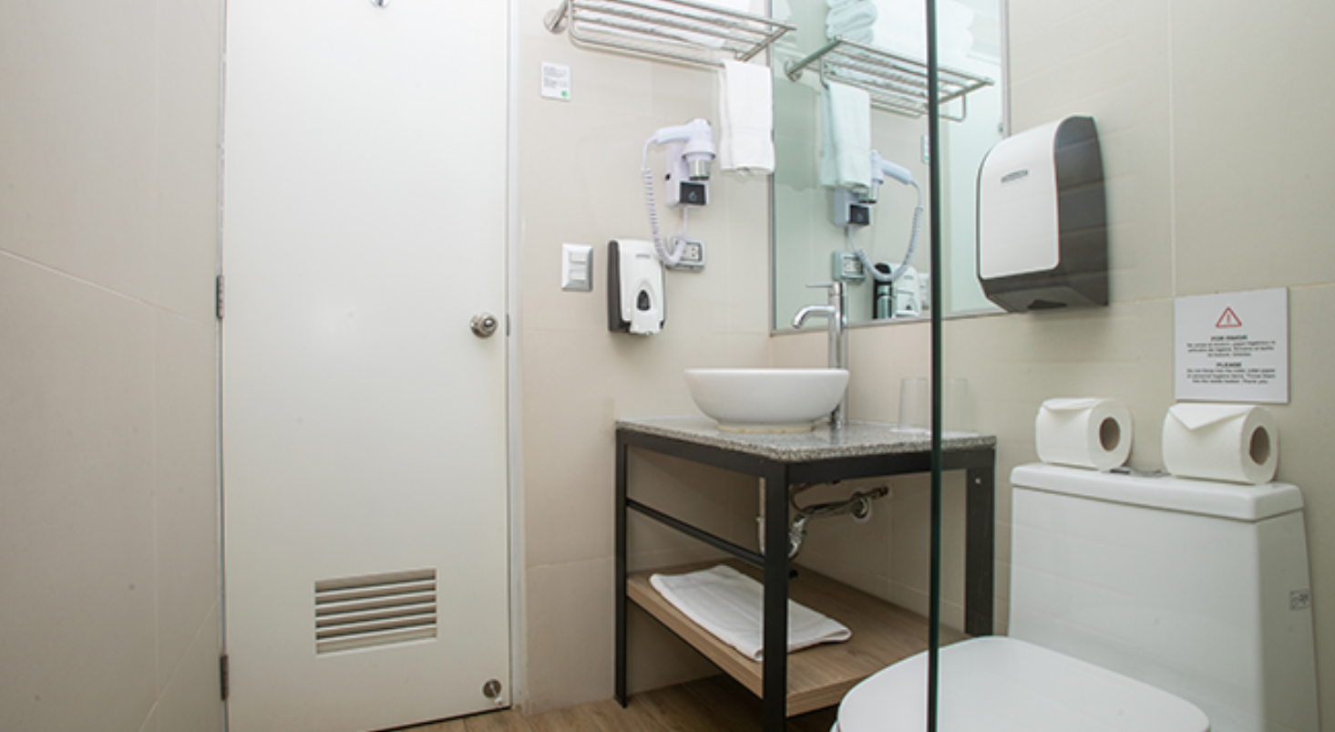 Traditional Triple Room - Image 1