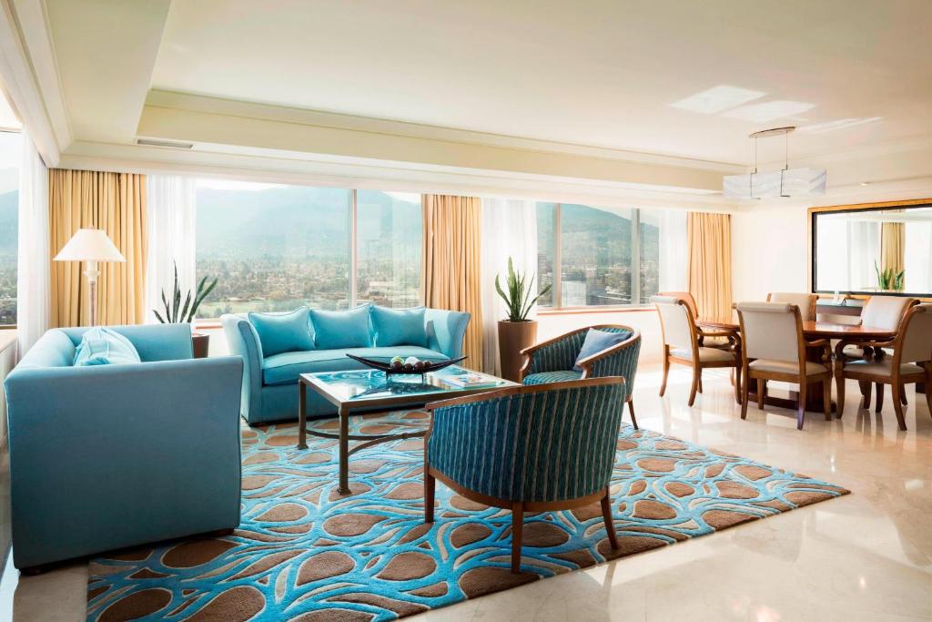 Presidential Suite - Image 2