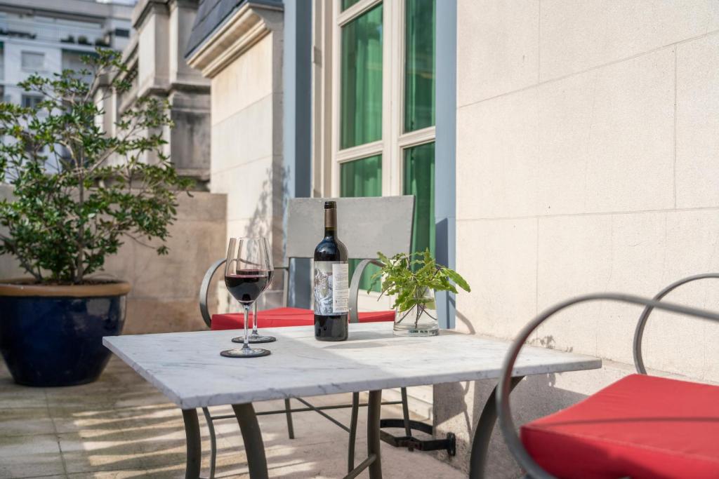 Duhau Suite - Image 3
