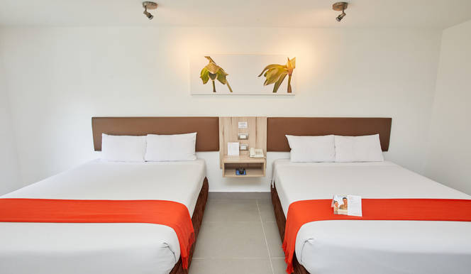 Superior Twin Room with river view - Image 2