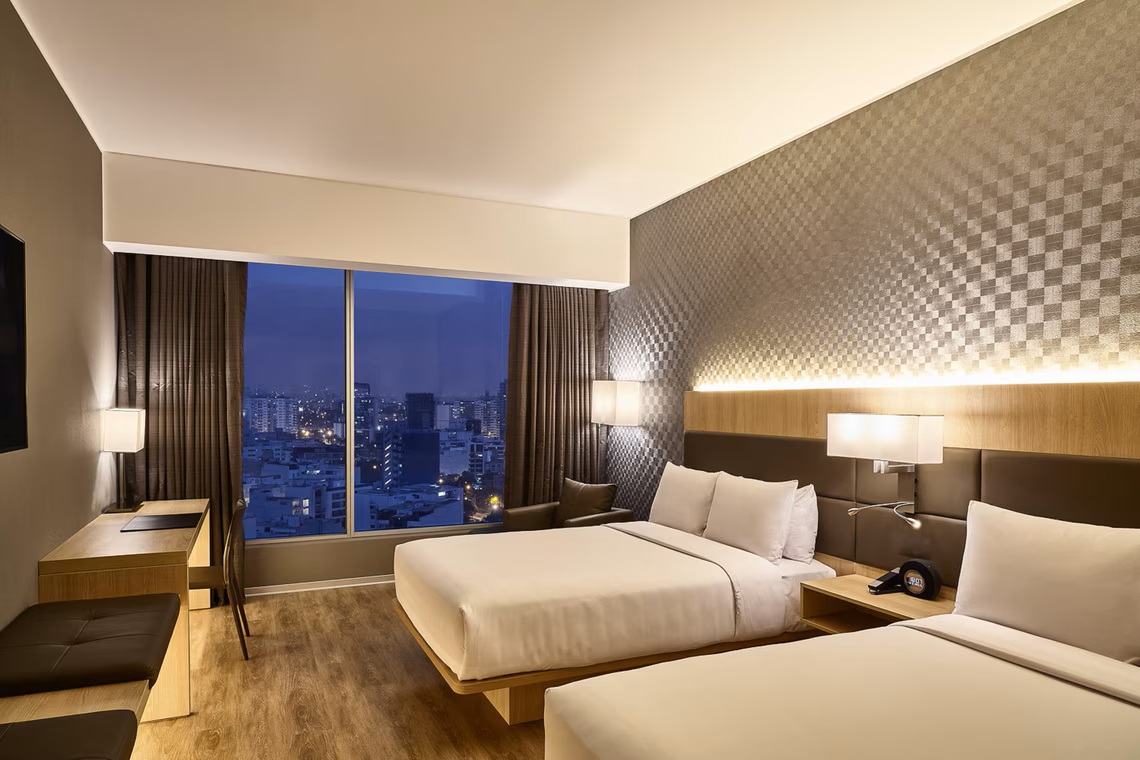 Deluxe Double Room - Image 1