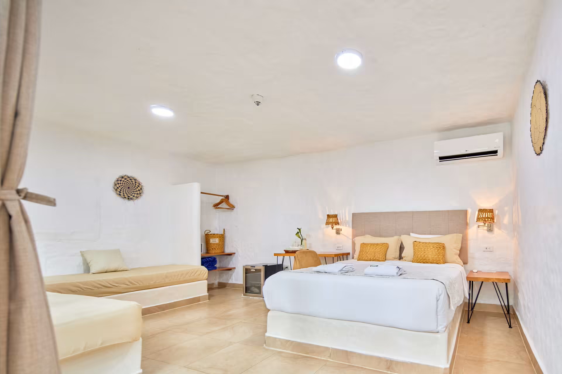 Superior Room - Image 1