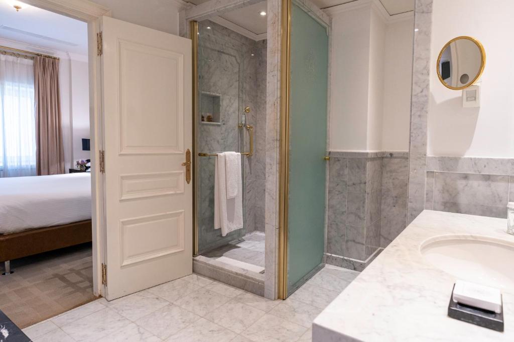 Le Mirador Junior Suite - Image 4