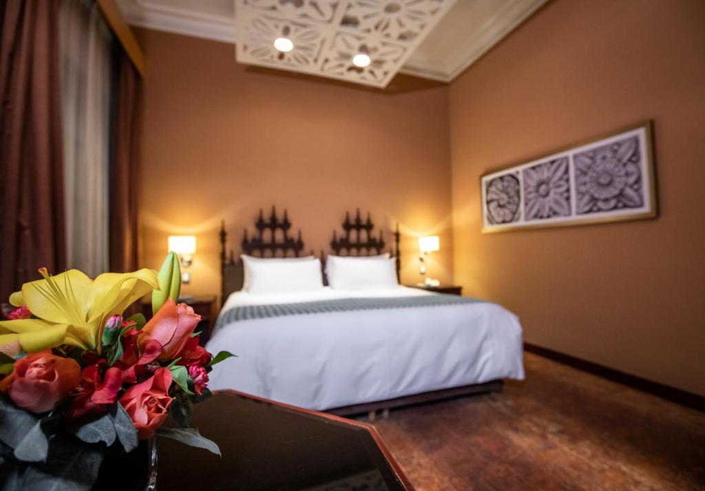 Superior King Room – Non-Smoking - Image 1