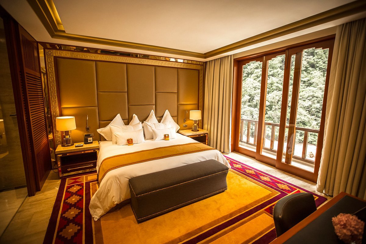 Imperial Suite with river view - Image 1