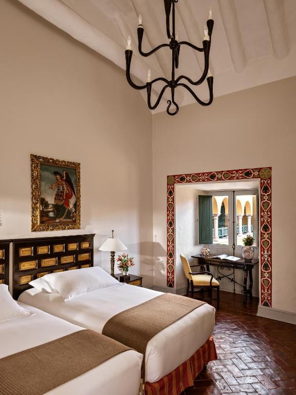 Rooms - Image 1