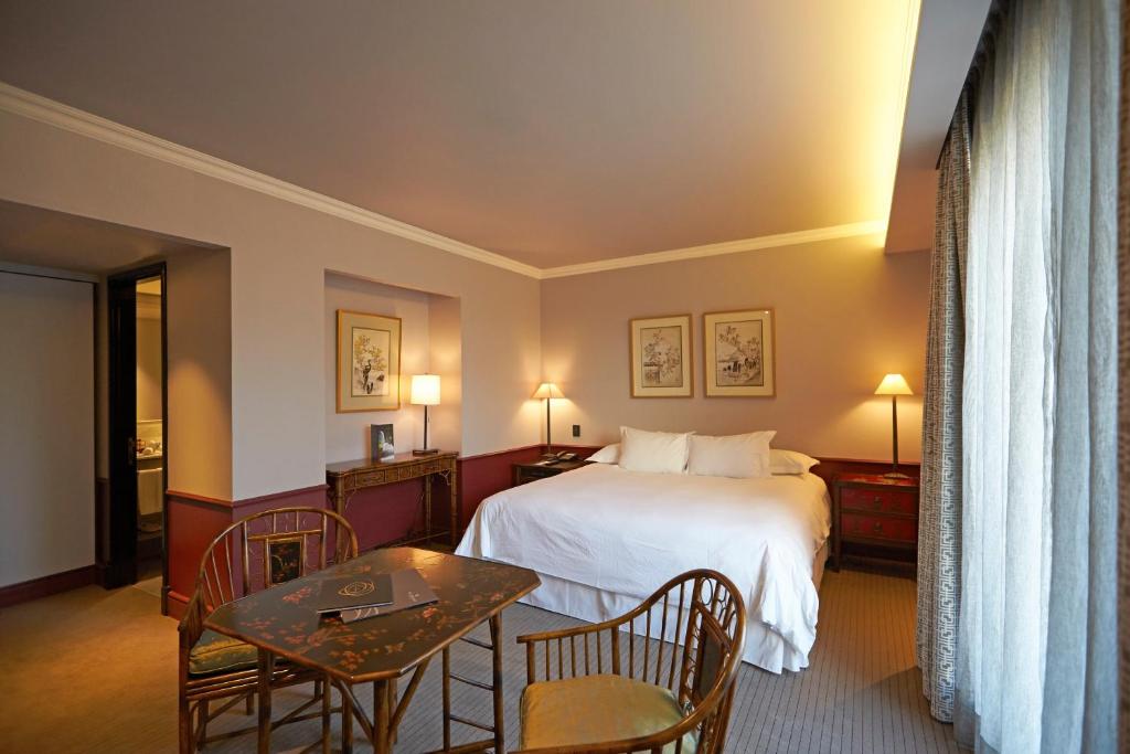 Classic Room - Image 1