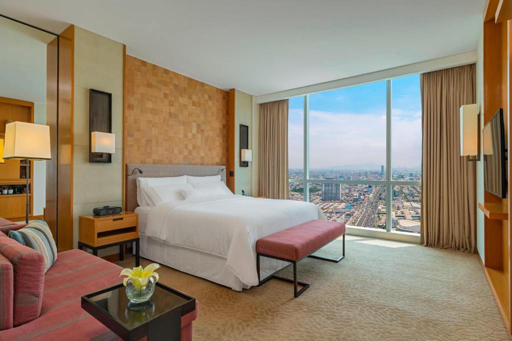 Ambassador Suite - Image 1