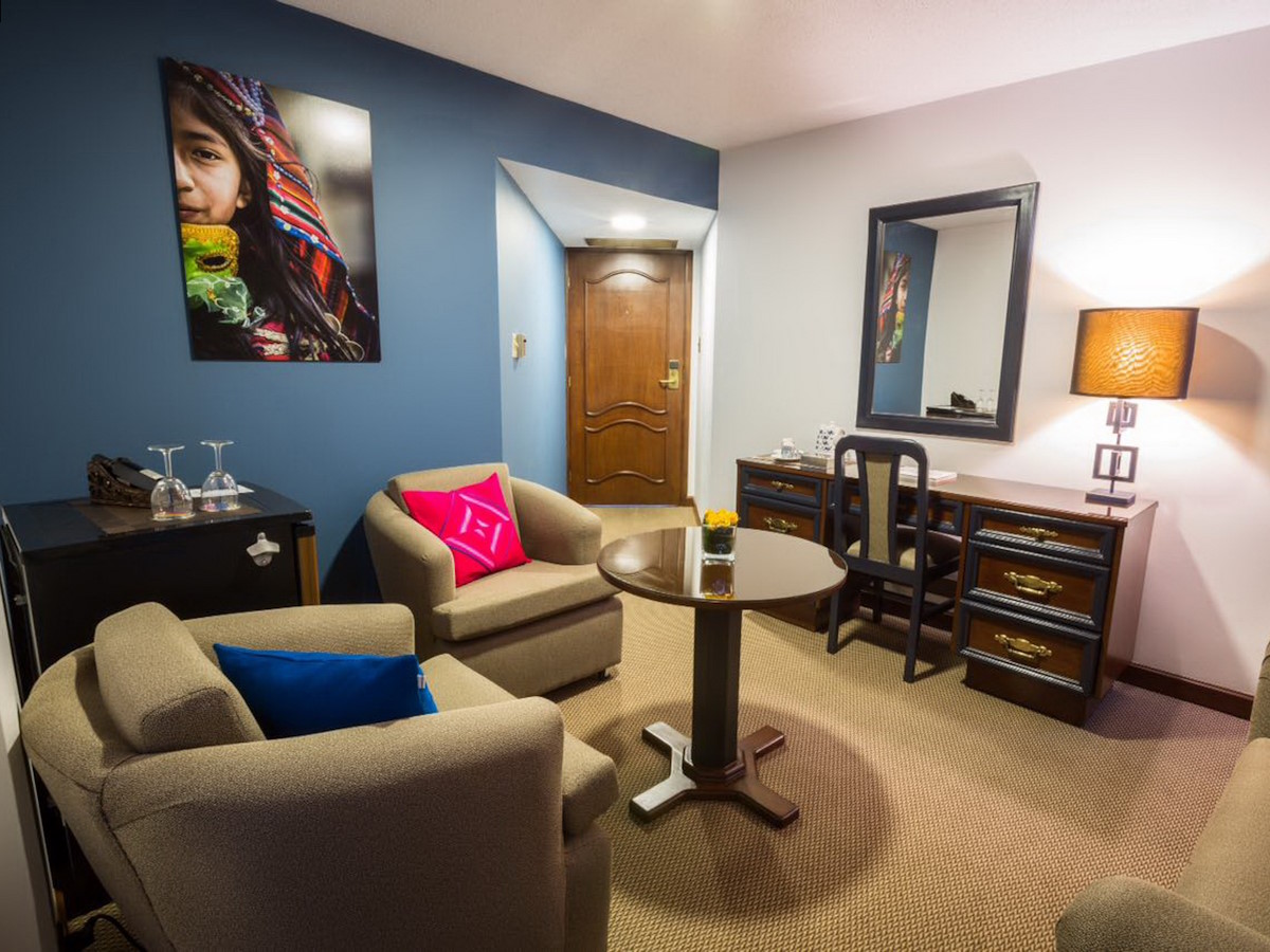 Executive Suite - Image 3