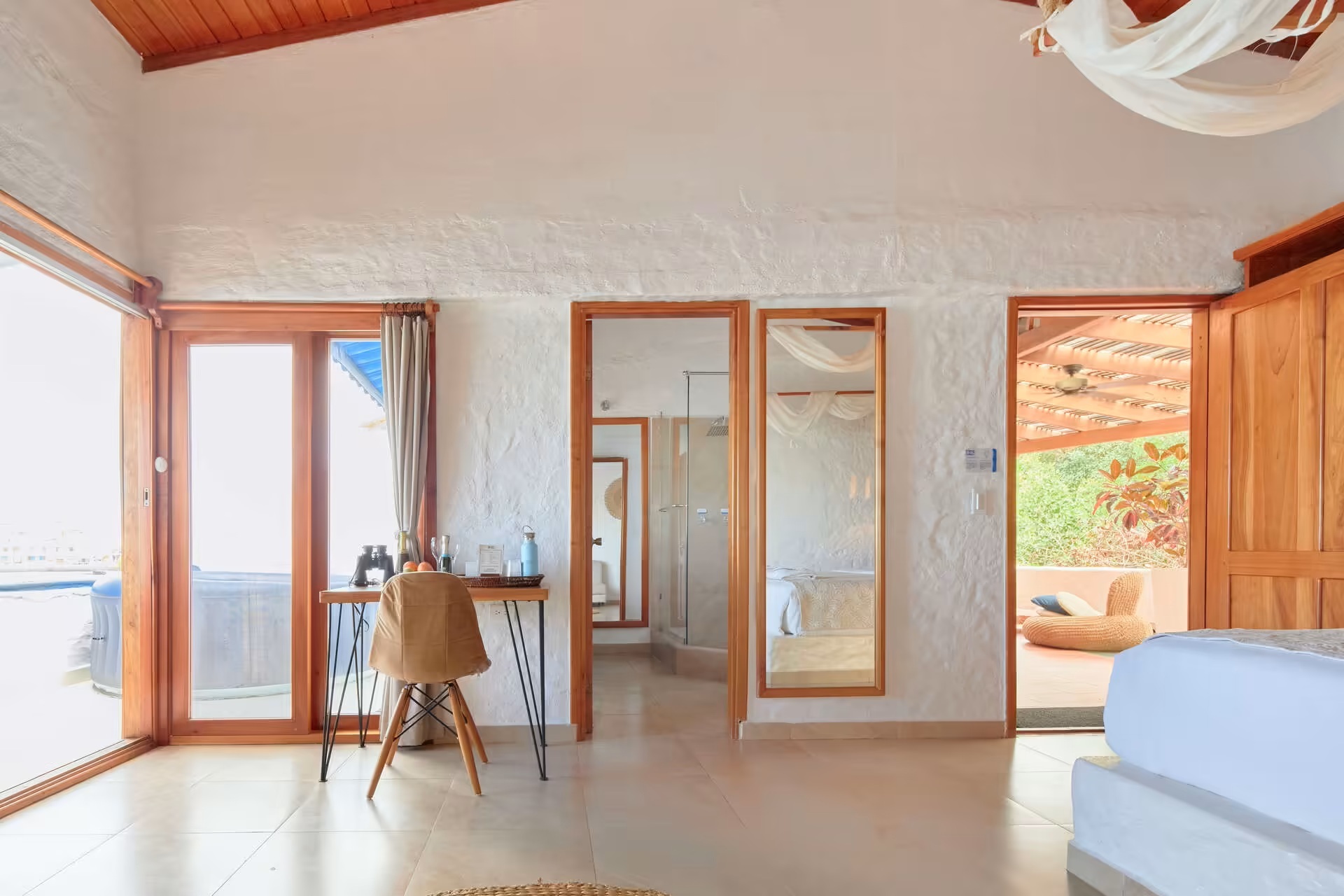 Signature Suite - Image 2