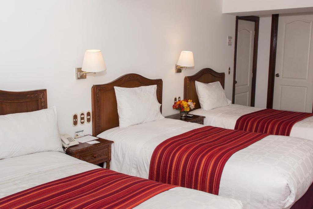 Standard Triple Room - Image 1