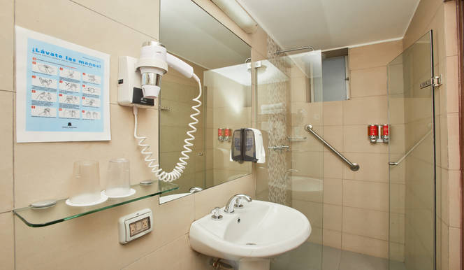 Traditional Twin Room - Image 3