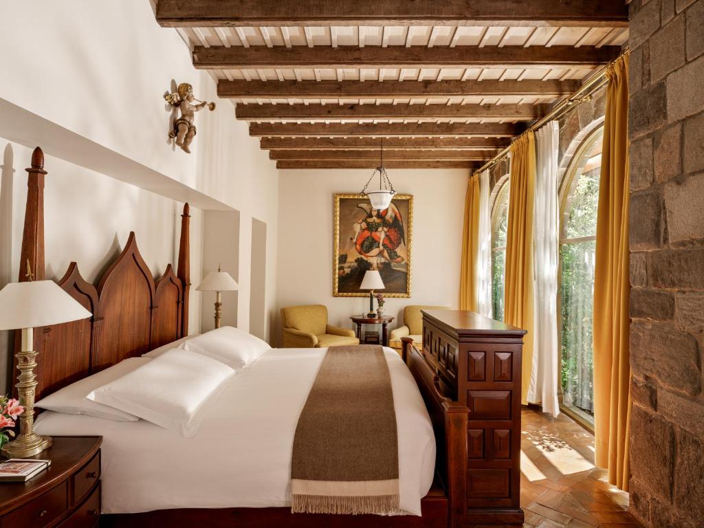 One Bedroom Suite - Image 1