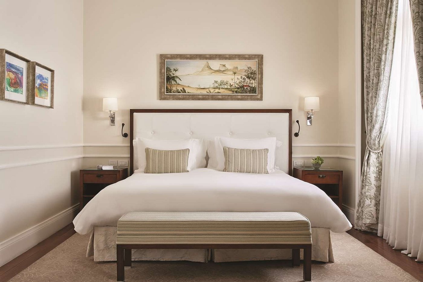 Deluxe City View Room - Image 1