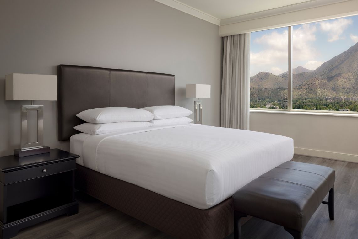 Two Bay Suite - Image 2