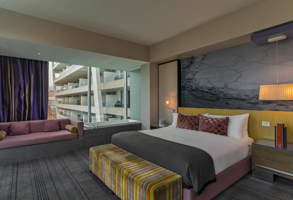 Premier Deluxe Room - Image 1