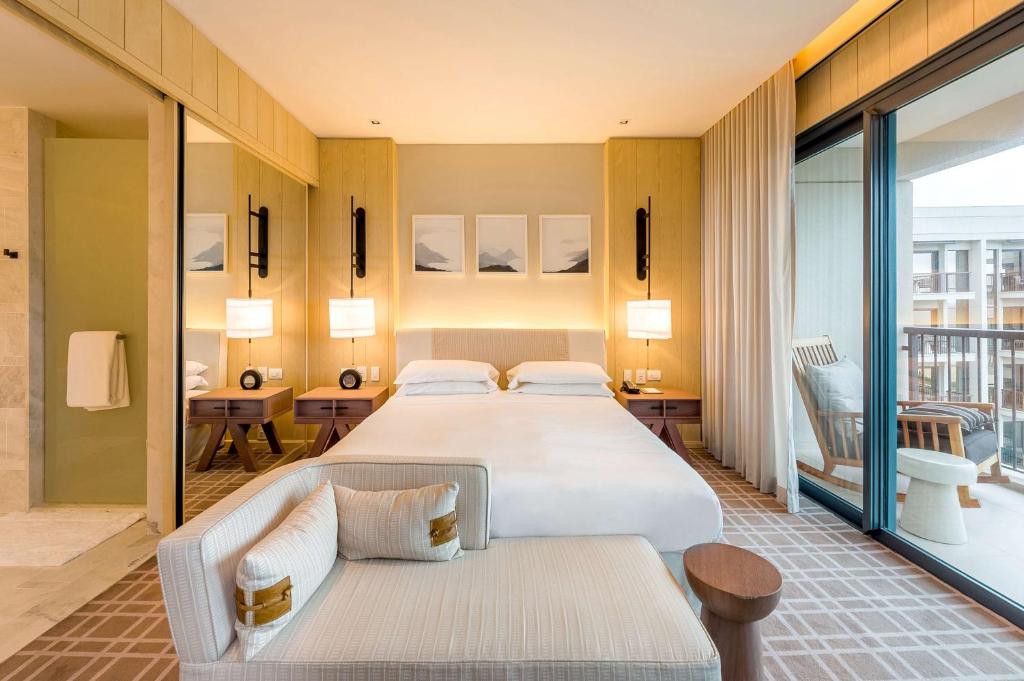 Presidential Suite - Image 1