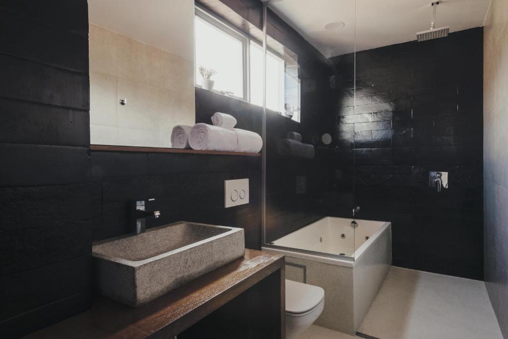 Superior Room - Image 3