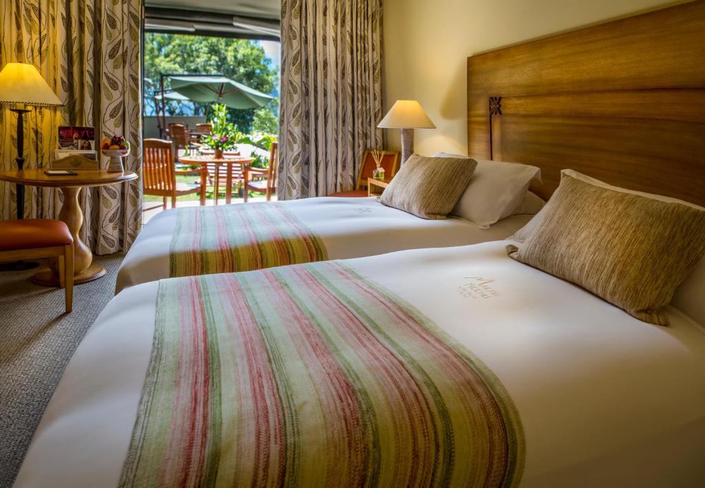 Deluxe Terrace Rooms - Image 2