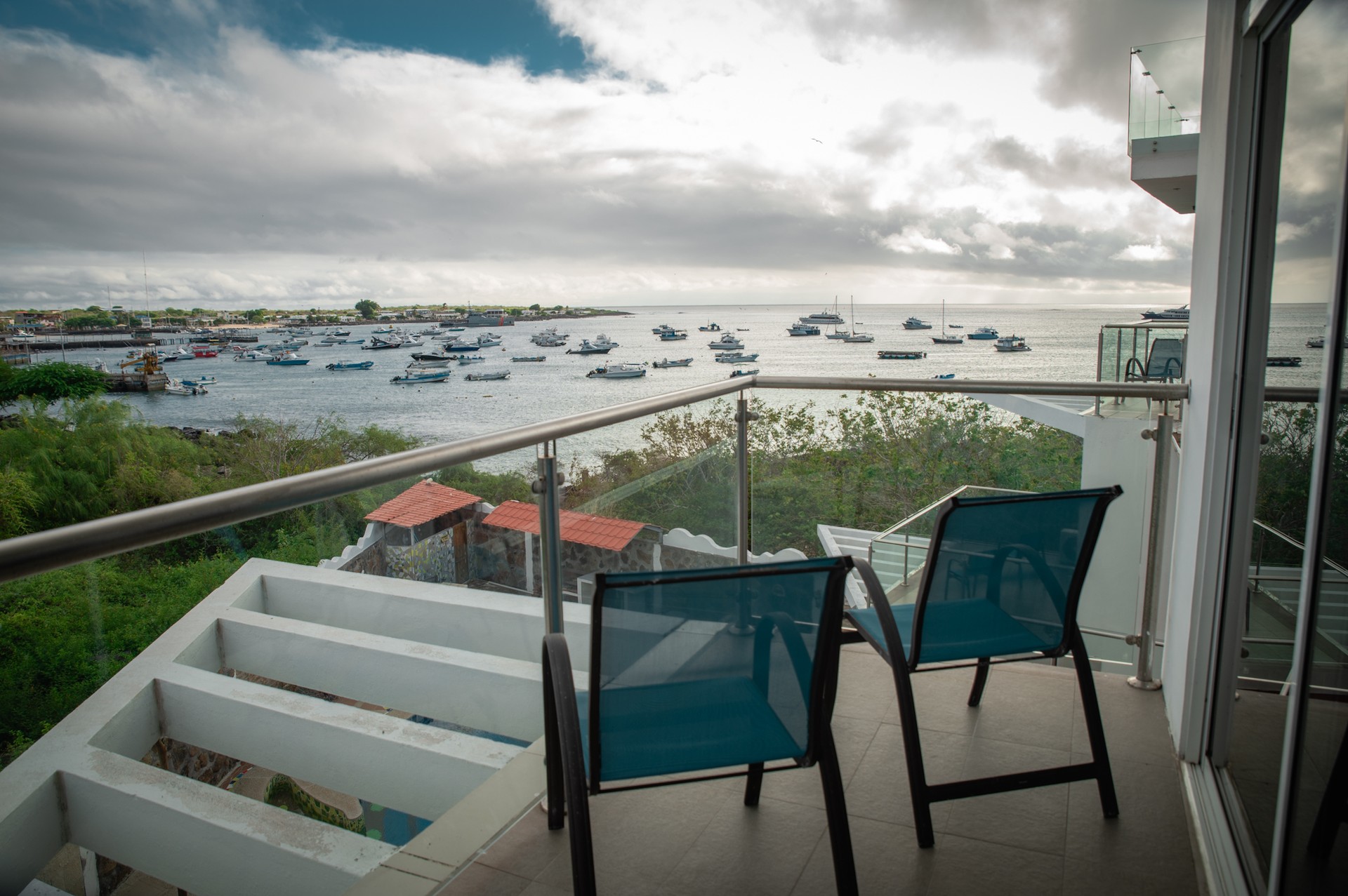 Double Sea View Suite - Image 3