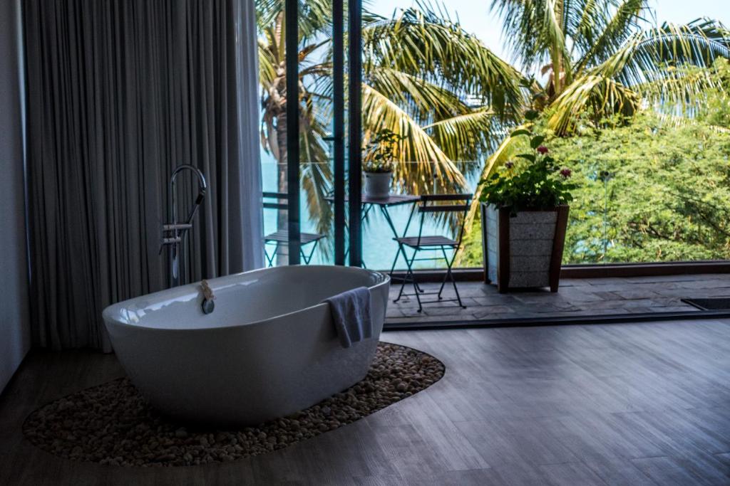 Balcony Room - Image 3